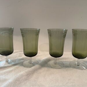 Vintage Cameo Green Stemmed Drinkware Iced Tea set of 4